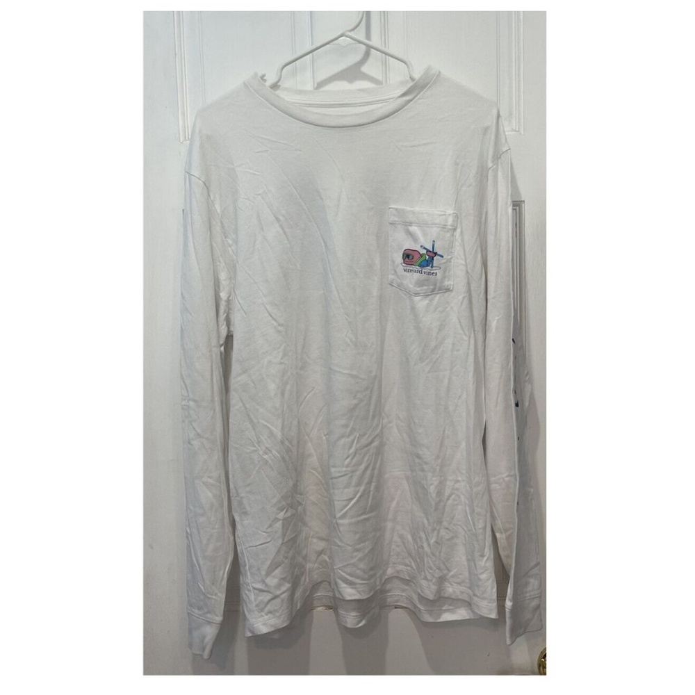 Vineyard Vines White  Long Sleeve Pocket T Shirt Pink Whale on the Back SZ Large